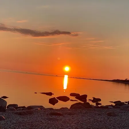 Seaside Rendezvous * Kalana