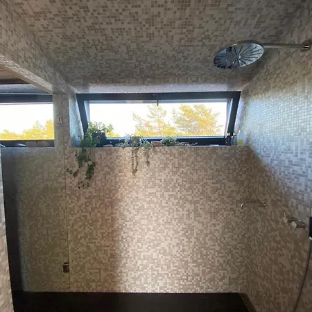 Seaside Rendezvous Villa Kalana