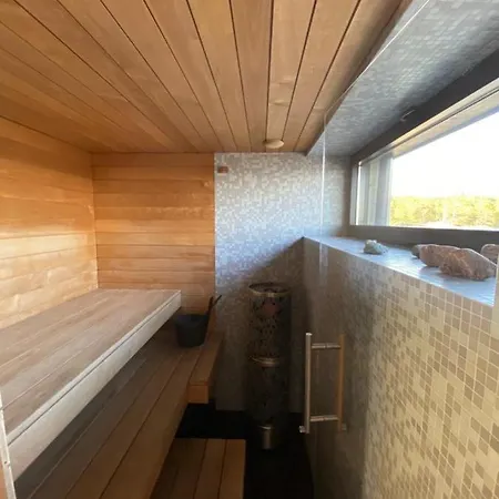 Seaside Rendezvous Villa Kalana