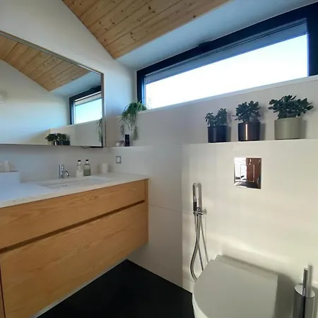 Seaside Rendezvous Villa Kalana