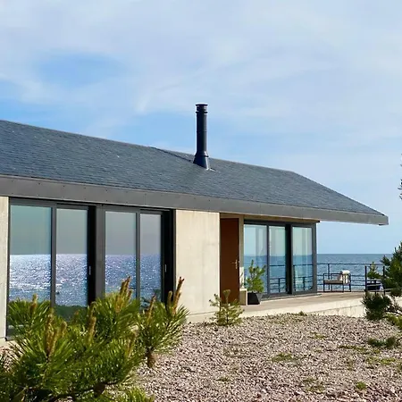 Seaside Rendezvous Kalana