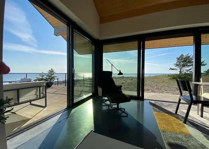 Seaside Rendezvous Villa *