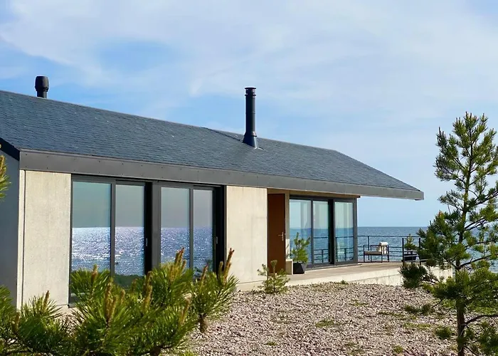 Seaside Rendezvous Kalana