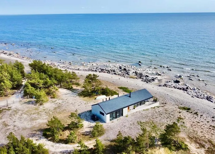 Seaside Rendezvous *