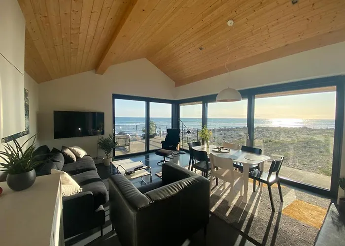 Seaside Rendezvous Villa Kalana